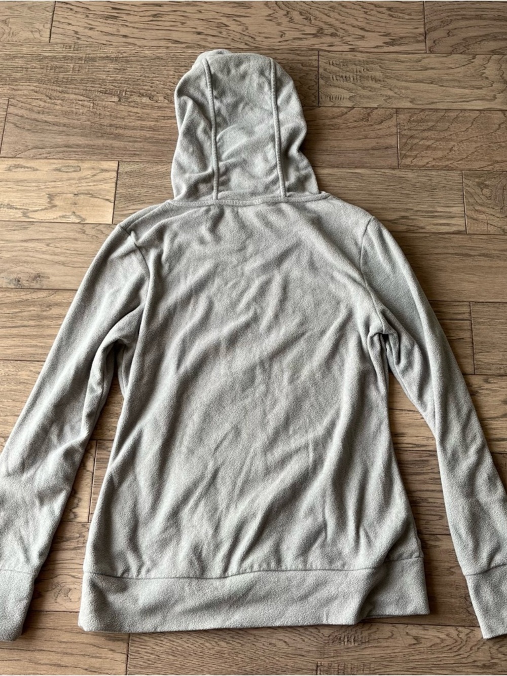 Bench Light Gray Pullover Hoodie Sweatshirt - Picture 9 of 9